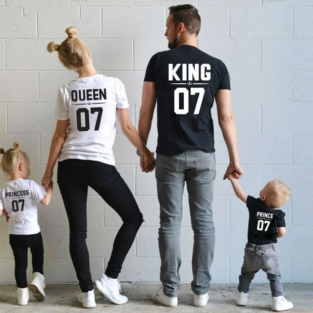 CAMISETAS  FAMILIA B-N